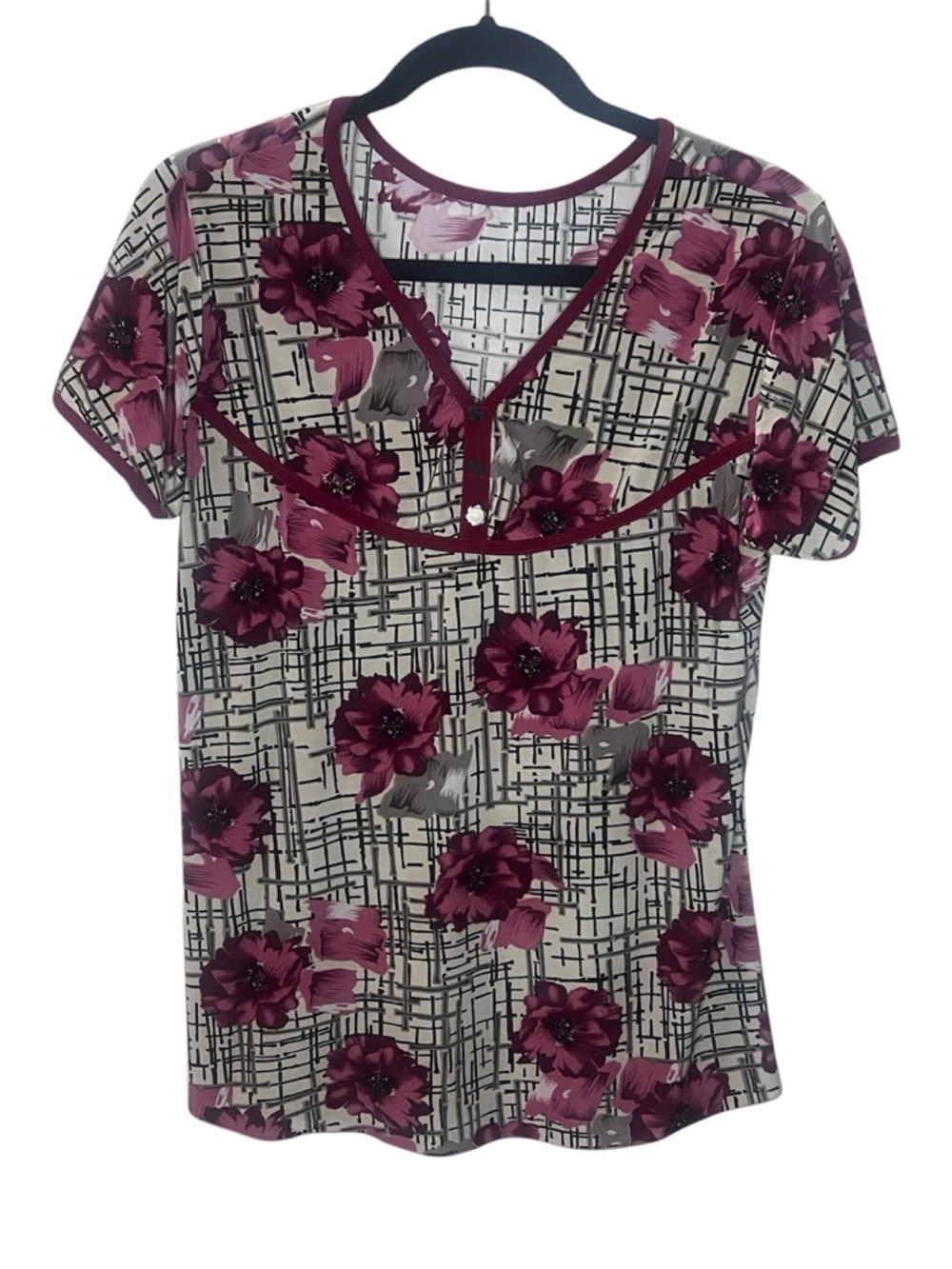 Women’s Floral V-Neck Short Sleeve Top - Burgundy Floral